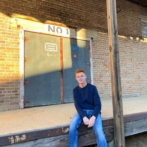 Meet your Posher, Jackson